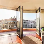 Marques Balcony By Homing Apartment Lisbon